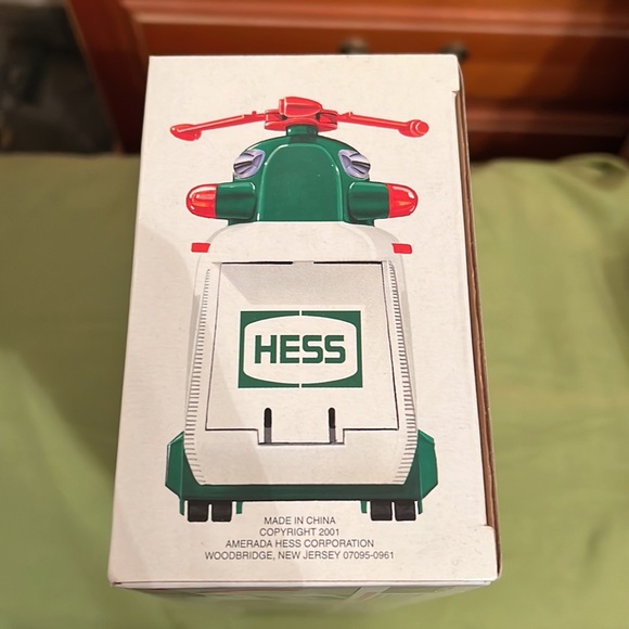 Hess 2001 helicopter with motorcycle and cruiser - Picture 3 of 4